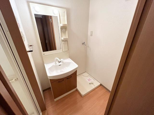 【洗面所】 | レゾン　ドゥ　ヴィーヴル | 洗面