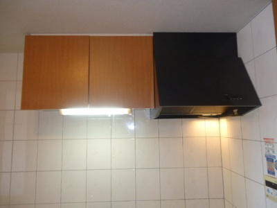 【キッチン】 | プロニティハウス | 吊り戸もあるので食器沢山しまえます