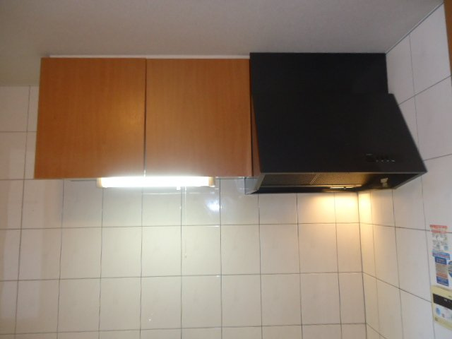 【キッチン】 | プロニティハウス | 吊り戸もあるので食器沢山しまえます