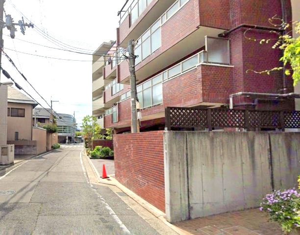 エスポア―ル芦屋の外観