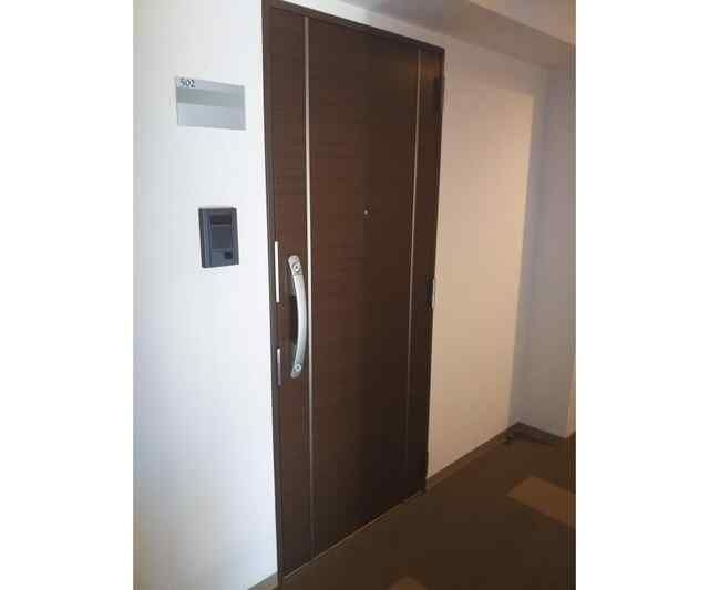 マーシスマルルの玄関