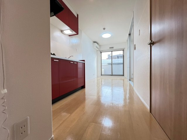 メゾンブランの居間・リビング