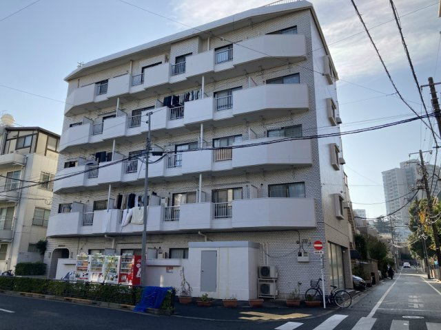 シャンボール小石川