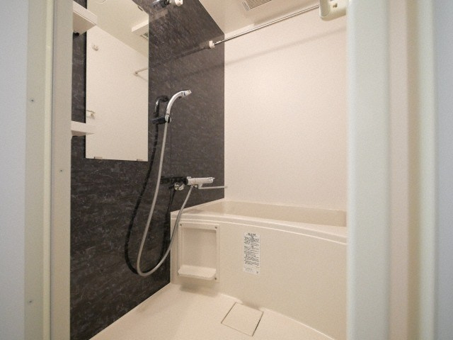 エグゼ難波WESTリバーの浴室