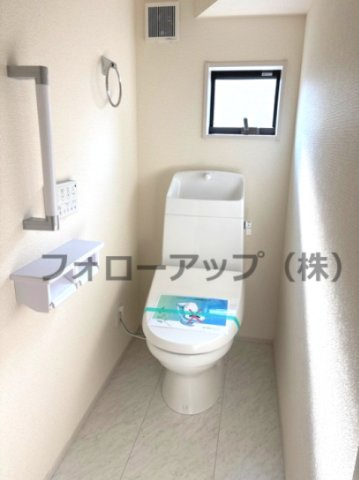 リーブルガーデン福知山市長田7期のトイレ|シンプルで使いやすいトイレです