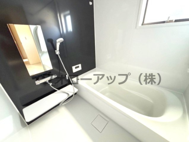 リーブルガーデン福知山市長田7期の浴室|コンパクトで使いやすいお風呂です