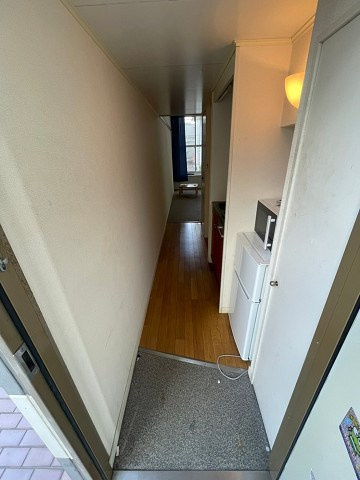 レオパレスIMAZUⅠの玄関