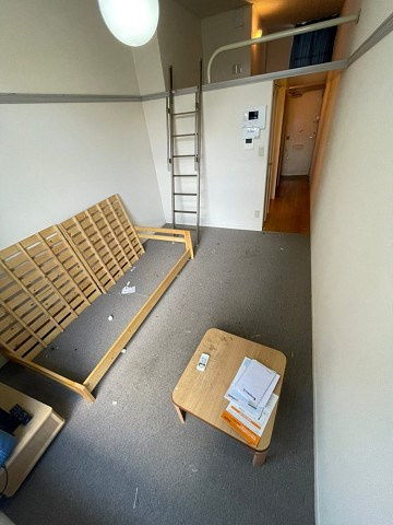 レオパレスIMAZUⅠの居間・リビング