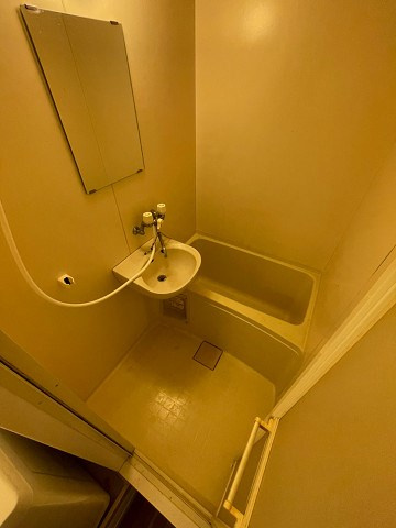 レオパレスIMAZUⅠの浴室