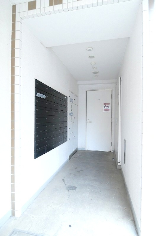 PREMIUM CUBE G 駒沢大学の外観