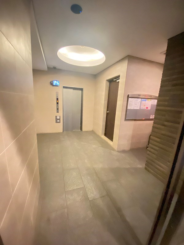 パークアクシス三宿のロビー