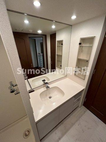 パーク・ハイム東芦屋町の洗面所|洗面所です