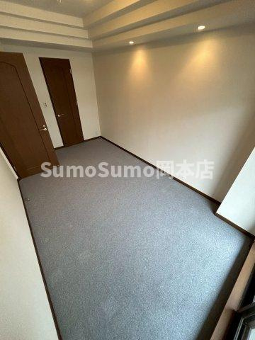 パーク・ハイム東芦屋町の寝室|開放的な寝室です