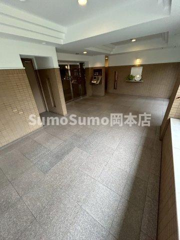 パーク・ハイム東芦屋町のロビー|建物の内部です