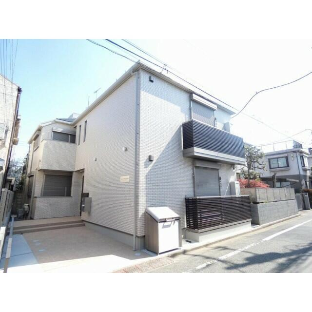 エストレヤ学芸大学