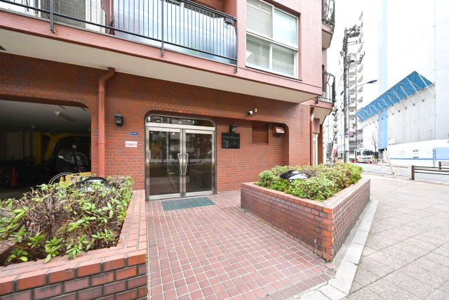 トーカンマンション王子の外観|住環境良好な立地に建つ新耐震基準マンション、トーカンマンション王子は即日現地案内となっておりますので、お気軽にお問い合わせください！