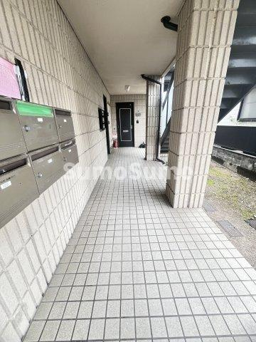 ハイツ北町のエントランス