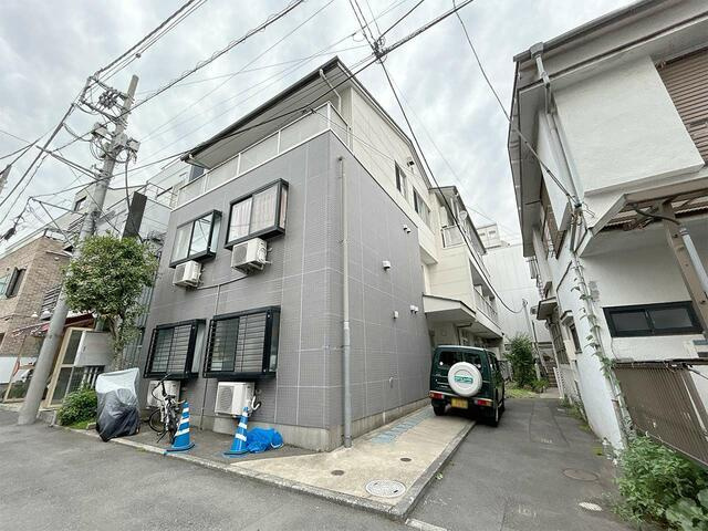 マイナビＳＴＡＹパレス神宮前（グッドフェローズ）の外観