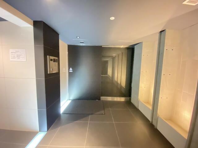 AXAS駒場東大前のロビー