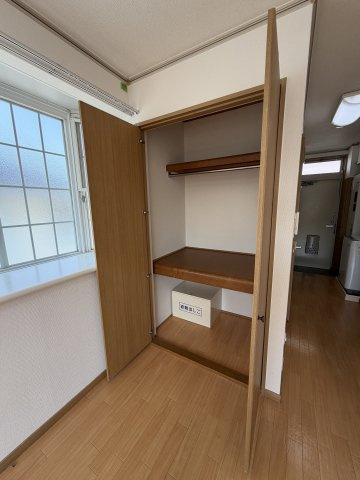 サンフレーズ東町2の収納
