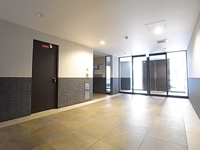エスライズ新神戸Ⅱのロビー