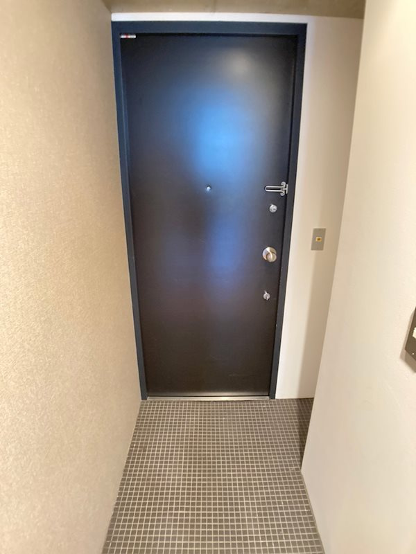 アーデンタワー南堀江の玄関
