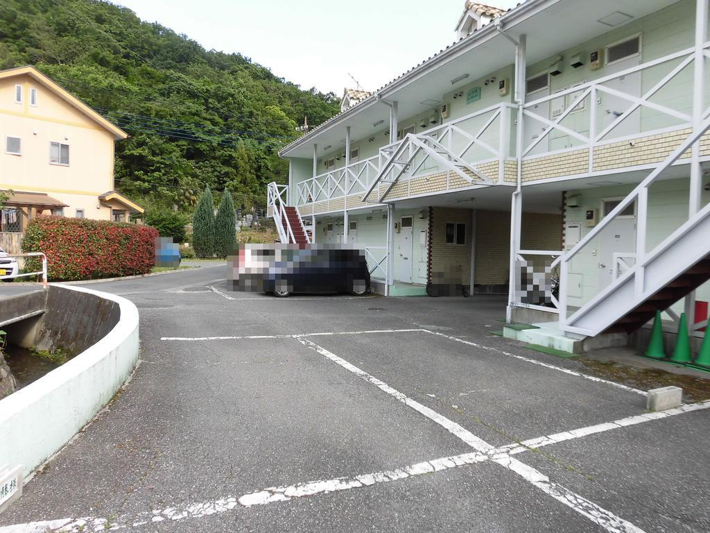 ルーエ磯の駐車場