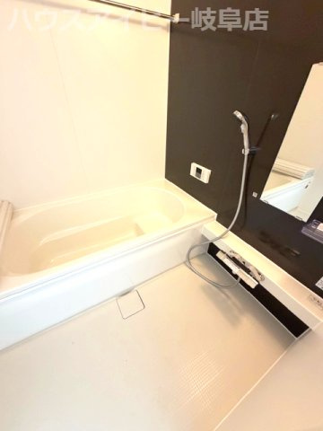 【浴室】の画像