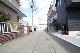 【前面道路含む現地写真】 | 立川市柏町3丁目　新築戸建　【全2棟】