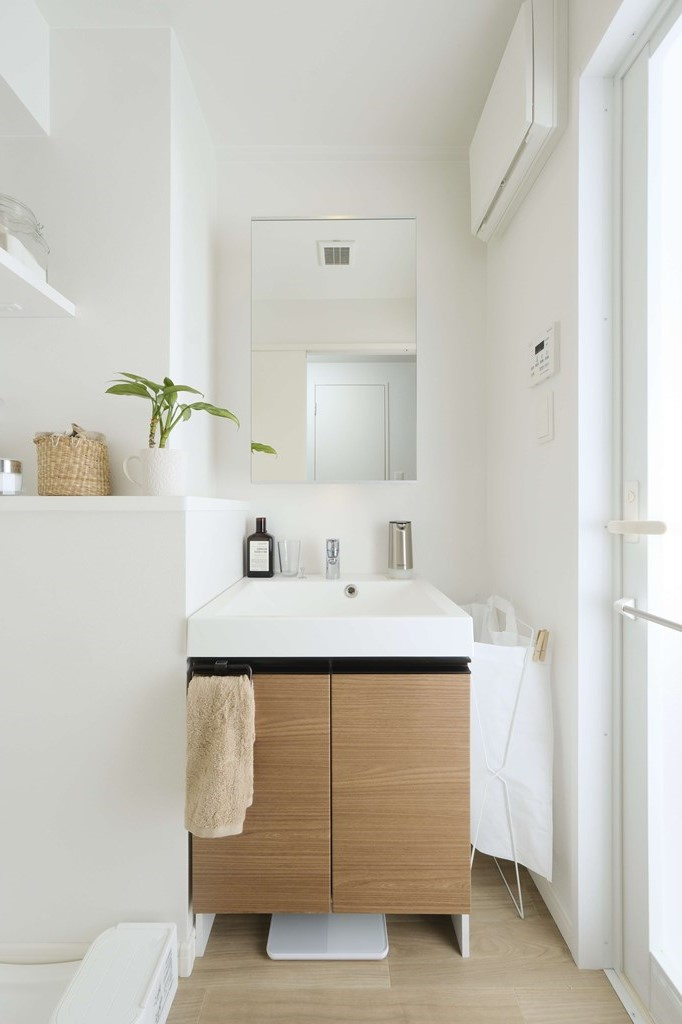 エンクレスト天神南PUREの洗面所|脱衣スペースもあります