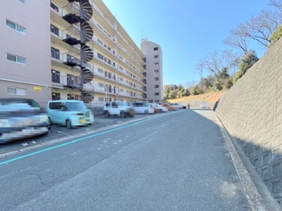 【駐車場】 | 枚方ハイツ８号棟