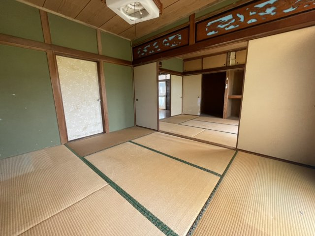 平山新町戸建のダイニング