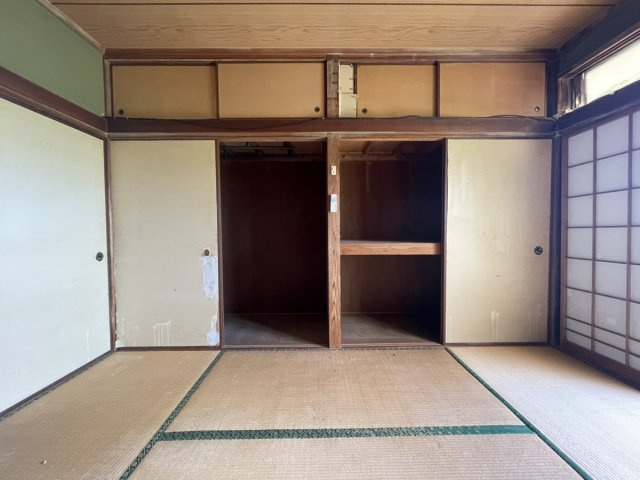 平山新町戸建のキッチン