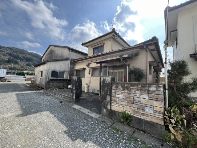 平山新町戸建の外観
