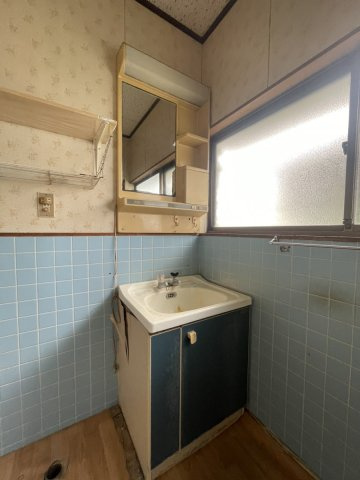 平山新町戸建の和室