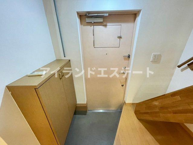ハウゼ桜新町　デザイナーズ　オートロック　の玄関|※別号室参考写真