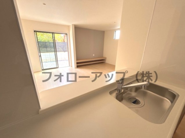 リーブルガーデン福知山市長田7期のキッチン|きれいなキッチンです