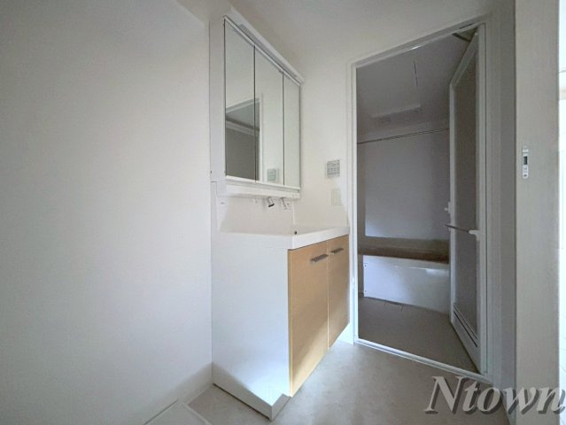 【独立洗面台】 | メイクスアート名駅WEST | 独立洗面化粧台が付いています