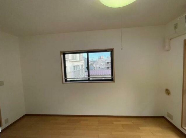 プラネット市ヶ谷の居間・リビング