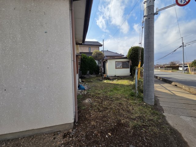 東松山市大字下唐子字植廻　土地の外観|建物裏