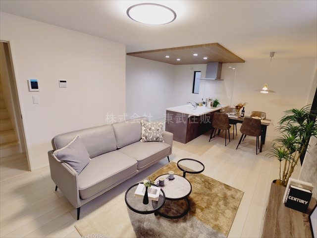 【居間・リビング】の画像