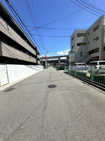 シャーメゾン コートの周辺