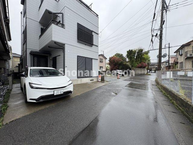 【前面道路含む現地写真】