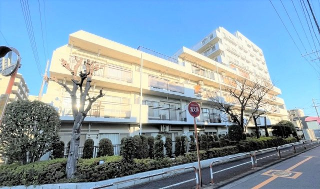 蕨パーク・ホームズ