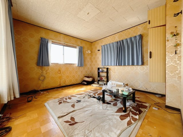 【中古戸建】本庄市寿2丁目の洋室|■洋室｜子供部屋のメリットは「自立心を養うことができる」「自分で整理整頓できるようになる」そして、お子様が成長した際には「プライバシーを確保できる」といい事だらけ♪