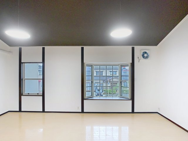 立川町６丁目650-2借家の居間・リビング
