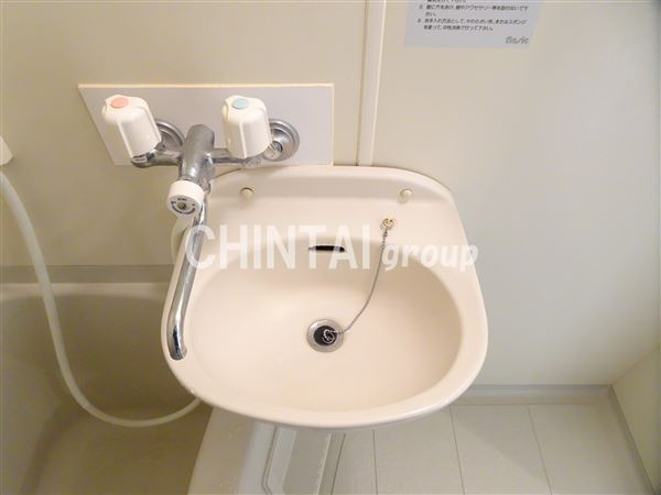 ロリエ笹塚の洗面所