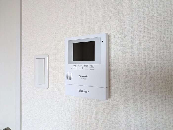 プレシール青葉台のセキュリティ|ＴＶモニター付きインターホン