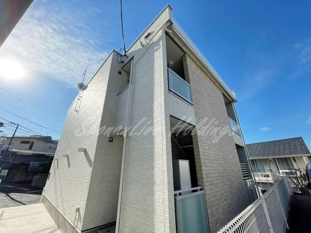 横浜市栄区笠間５丁目のアパートの外観