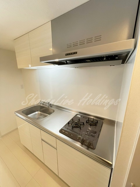 横浜市栄区笠間５丁目のアパートのキッチン|広々としたキッチンです♪